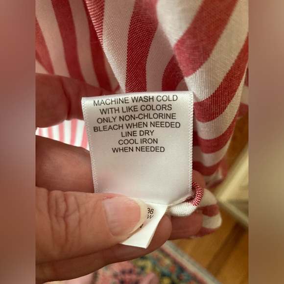 Fever - Red and White Striped Flutter Sleeve Top - SZ L - Picture 9 of 9